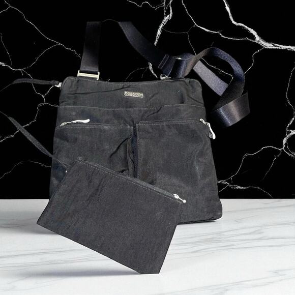 Baggallini Handbags - Baggallini Horizon Womens RFID Crossbody Wristlet Bag Detachable Pockets Travel